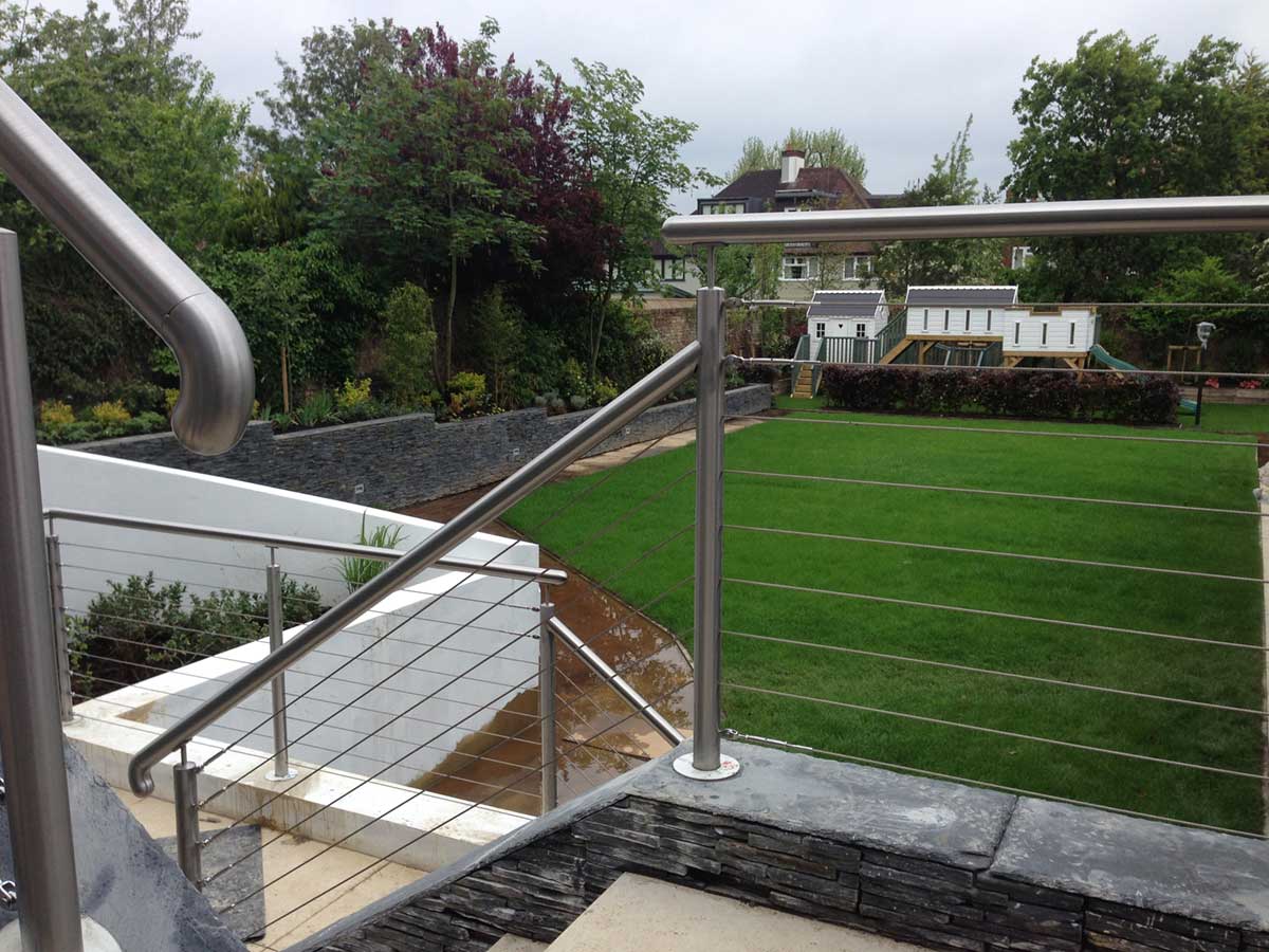 Handrail and Ballustrades