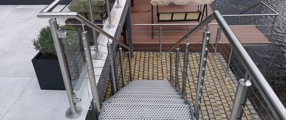 Steel staircase with balustrades